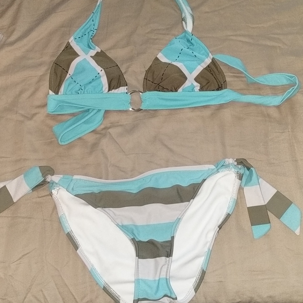 2 piece bathing suit